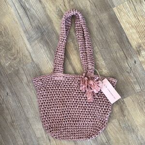 NWT Expressions NYC Mauve Raffia Bag